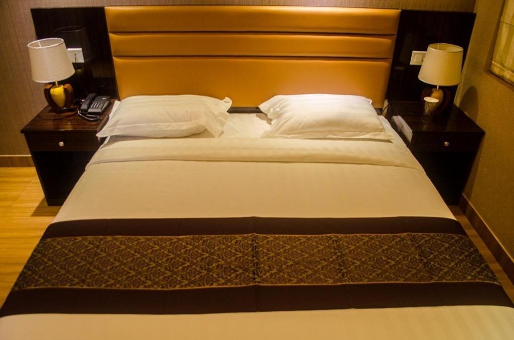 Hotel Comfotel كولكاتا المظهر الخارجي الصورة