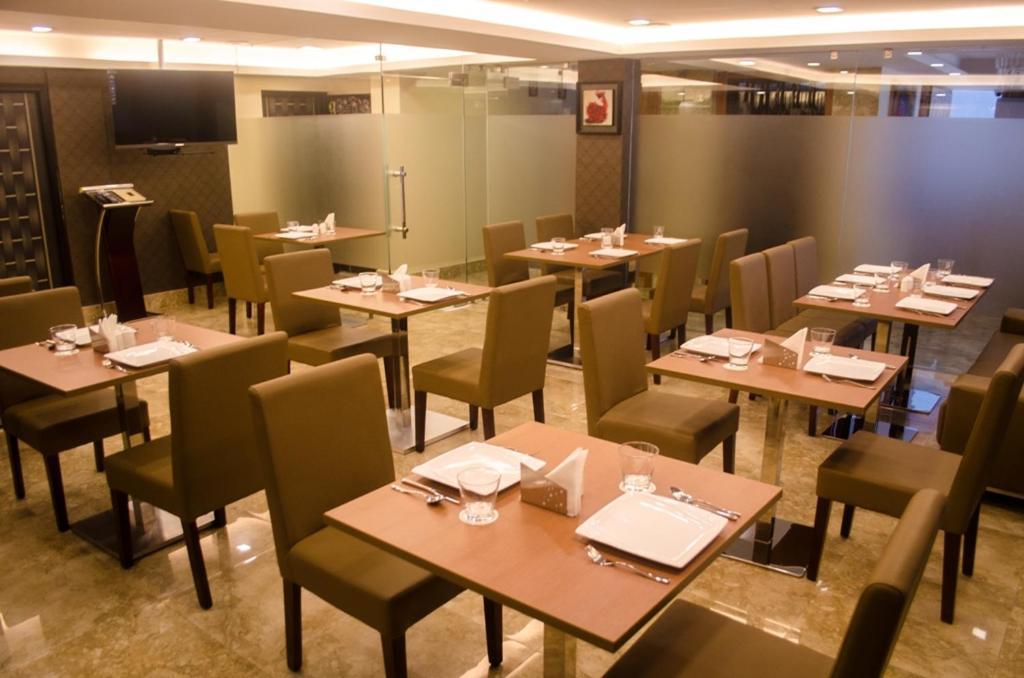 Hotel Comfotel كولكاتا المظهر الخارجي الصورة