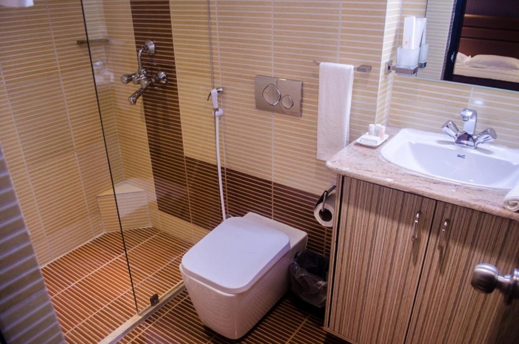 Hotel Comfotel كولكاتا المظهر الخارجي الصورة
