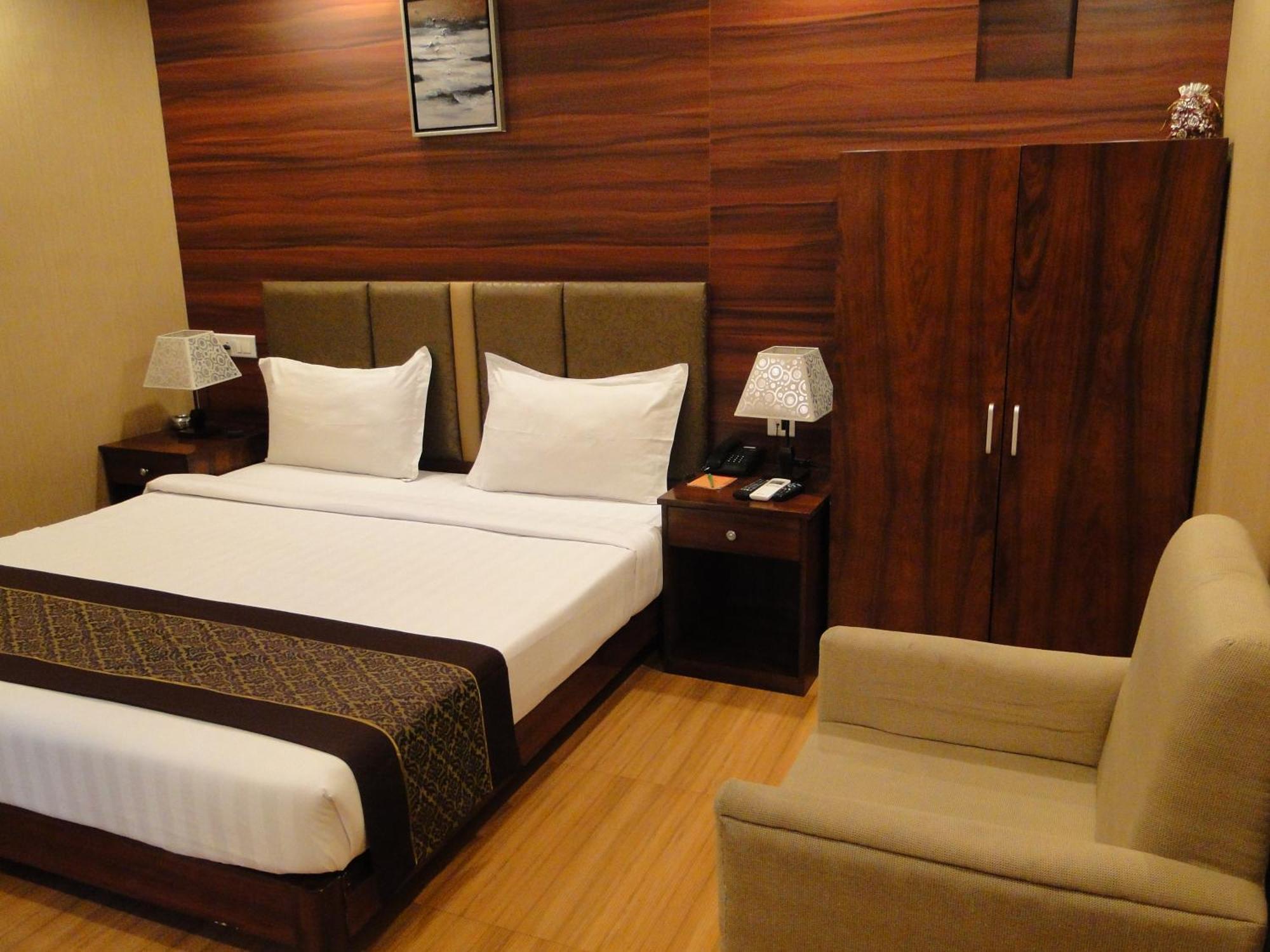 Hotel Comfotel كولكاتا المظهر الخارجي الصورة