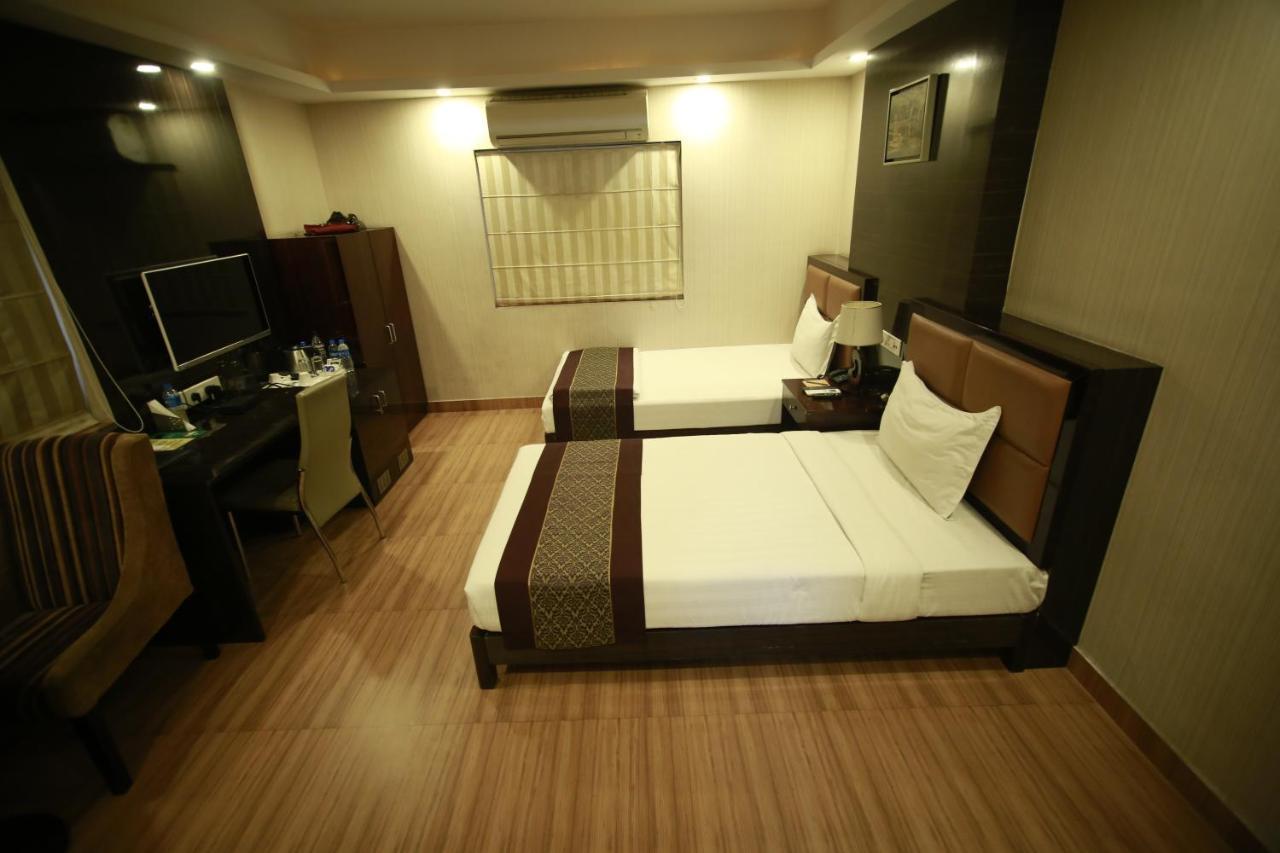 Hotel Comfotel كولكاتا المظهر الخارجي الصورة