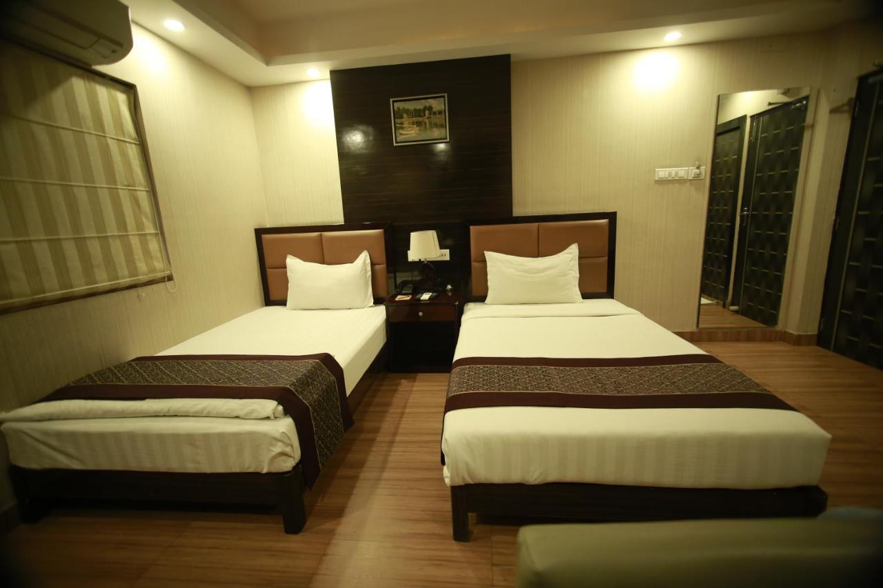 Hotel Comfotel كولكاتا المظهر الخارجي الصورة