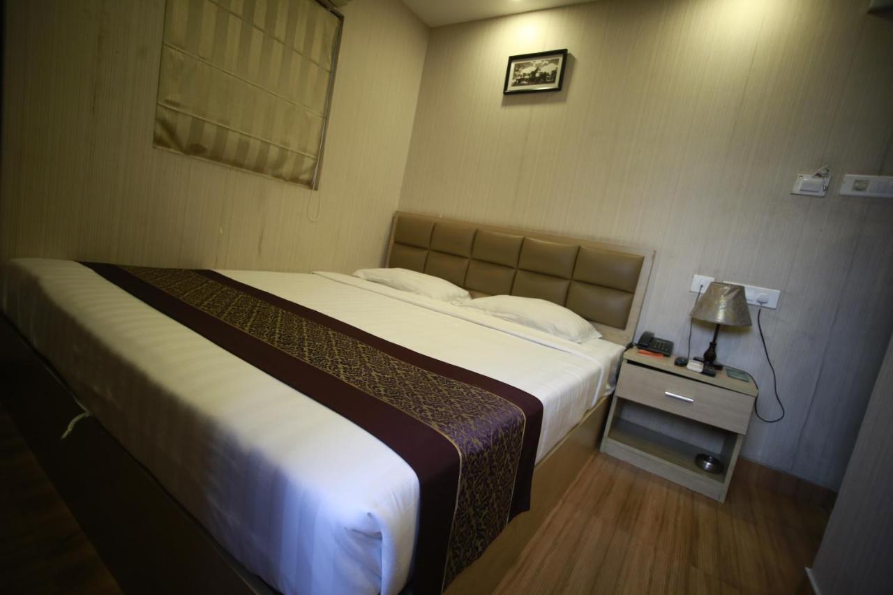 Hotel Comfotel كولكاتا المظهر الخارجي الصورة