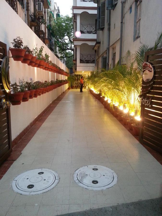 Hotel Comfotel كولكاتا المظهر الخارجي الصورة