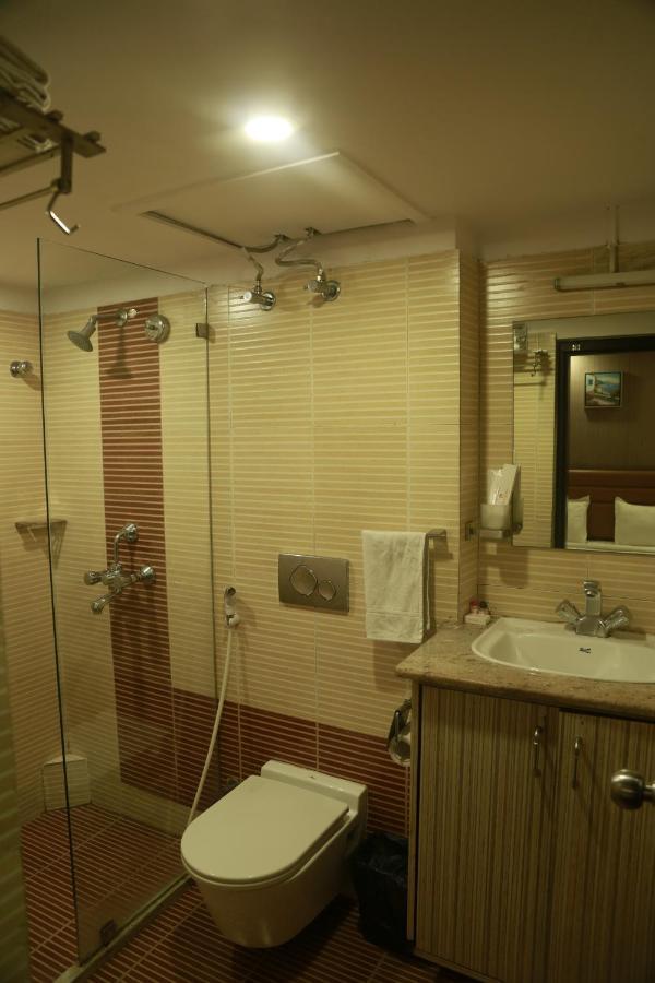 Hotel Comfotel كولكاتا المظهر الخارجي الصورة